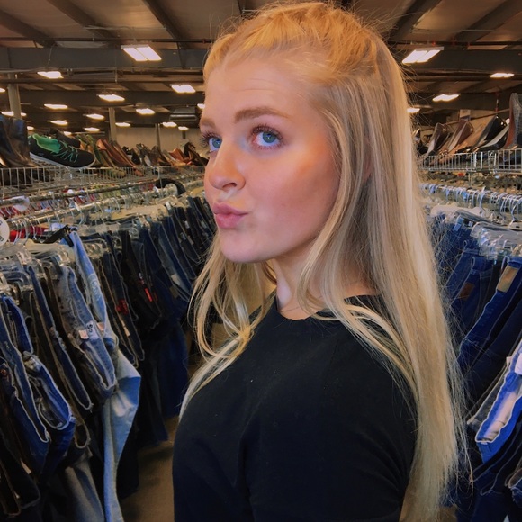 Meet your Posher, Pearl - Picture 3 of 4